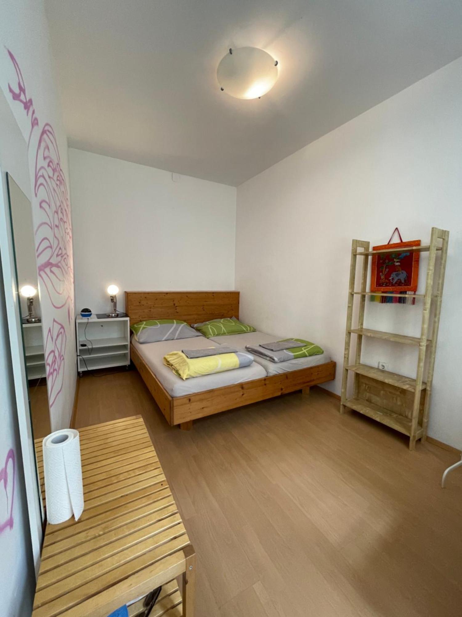 City Apartment And Rooms Wenen Buitenkant foto
