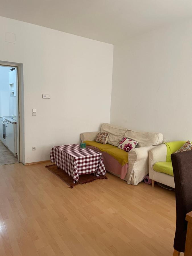 City Apartment And Rooms Wenen Buitenkant foto