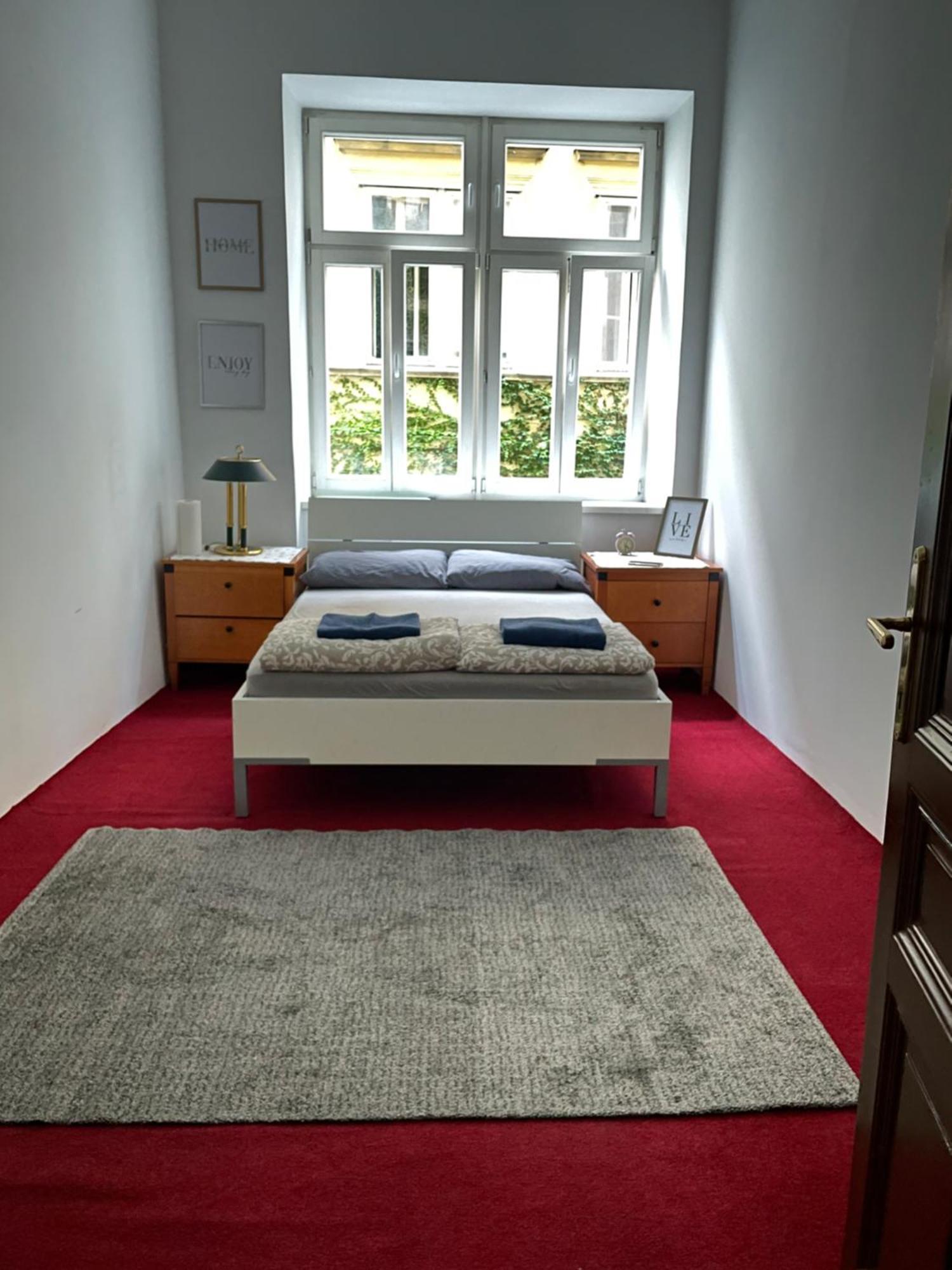 City Apartment And Rooms Wenen Buitenkant foto